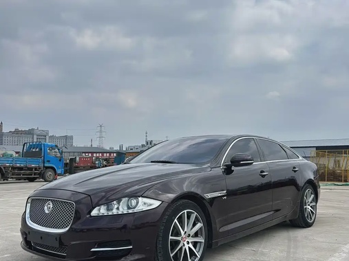 Jaguar XJ 2015