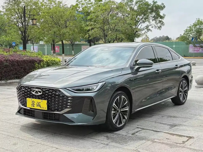 Chery Arrizo 8