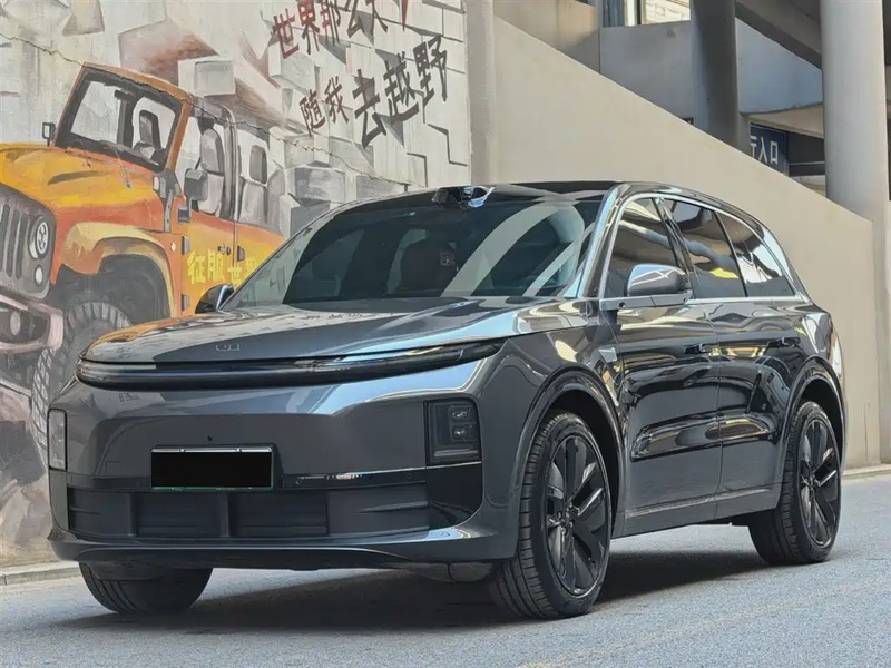 Li Auto L6