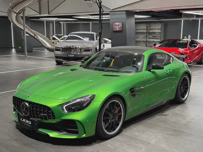 Mercedes-Benz AMG GT