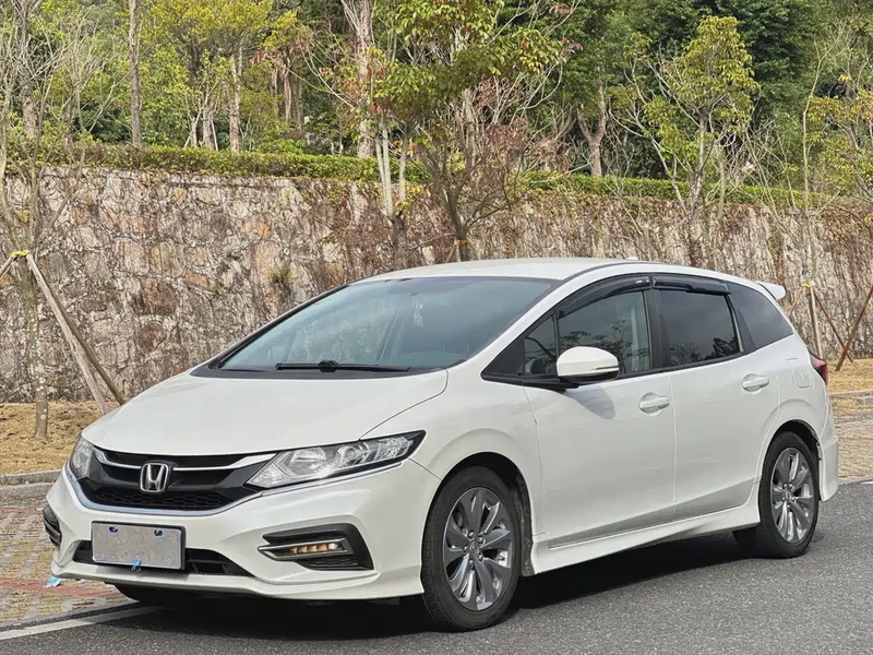 Honda Jade