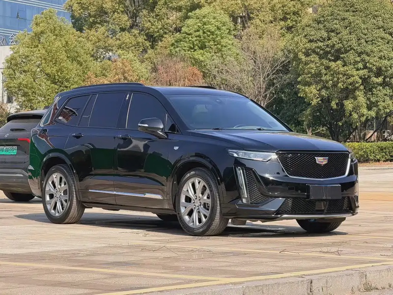 Cadillac XT6