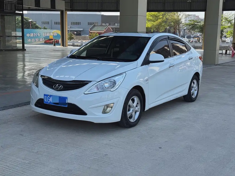 Hyundai Verna