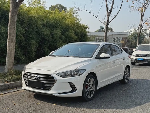 Hyundai Elantra 2017