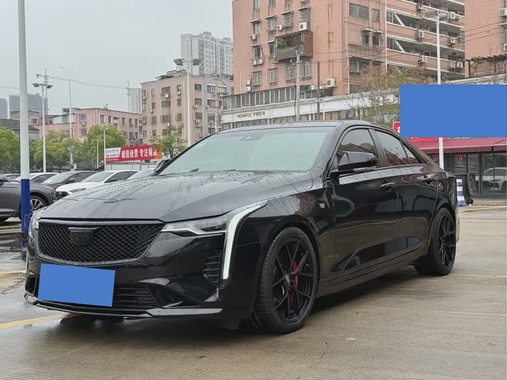 Cadillac CT4 2022