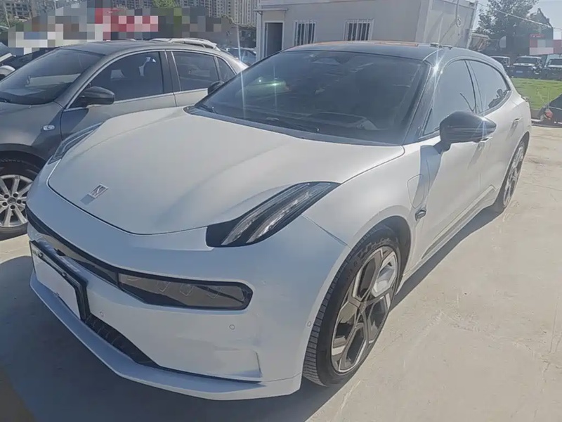 Zeekr 001