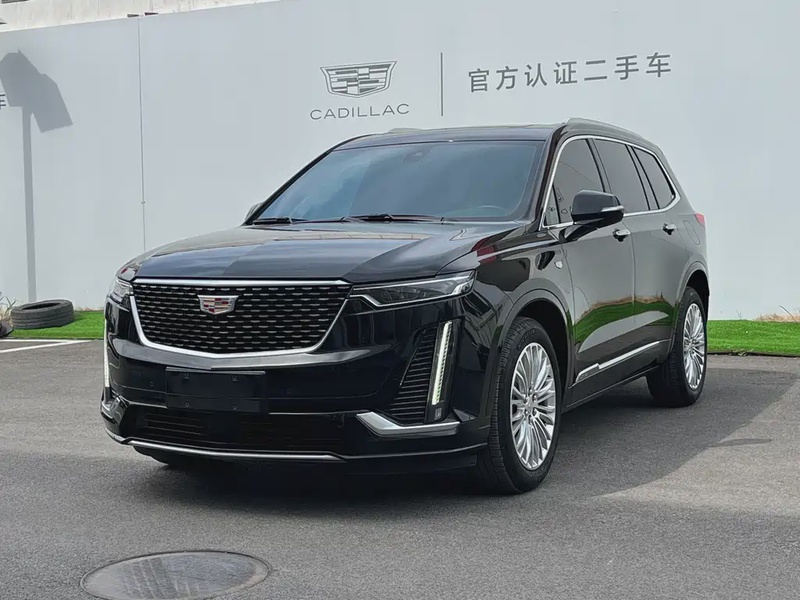 Cadillac XT6