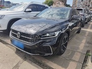 Volkswagen Passat 2024