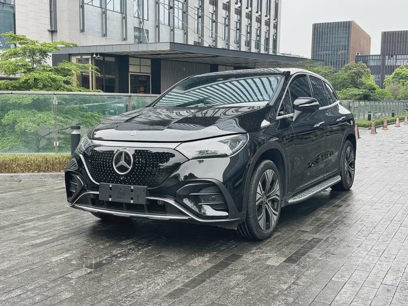 Mercedes-Benz EQE