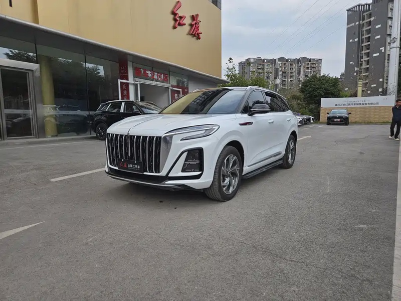 Hongqi HS3