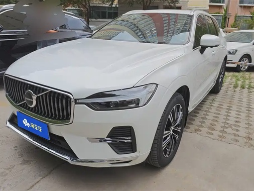 Volvo XC60 2022