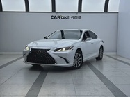 Lexus ES 2023