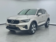Volvo XC40 2022