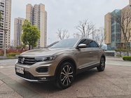 Volkswagen T-Roc 2019