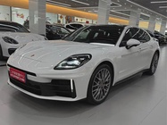 Porsche Panamera 2025