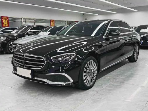 Mercedes-Benz E-Class 2022