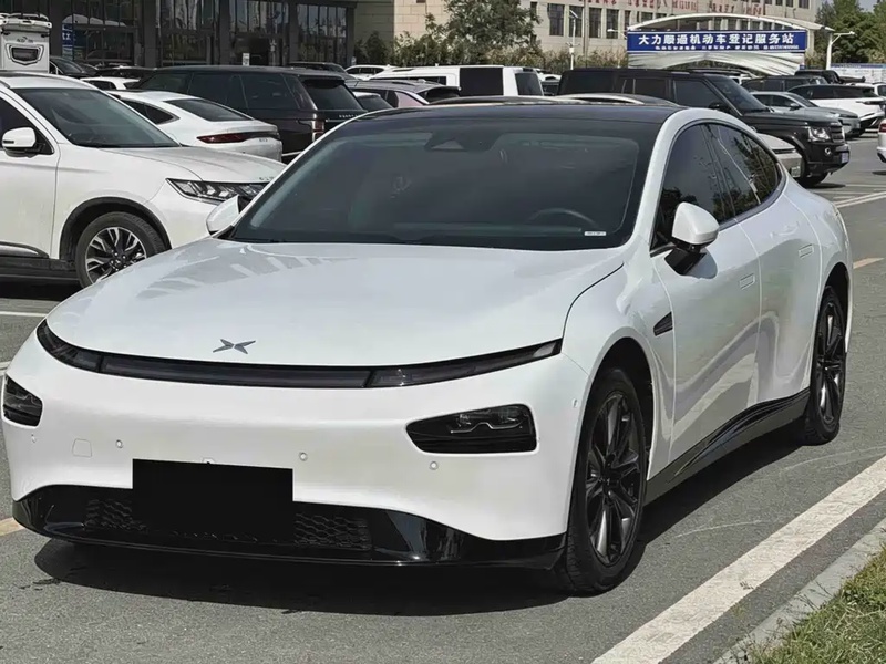 XPeng P7