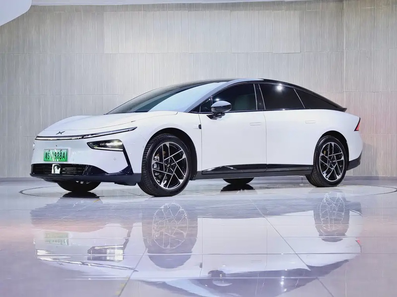 XPeng P7