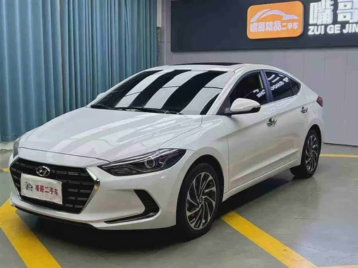 Hyundai Elantra 2021