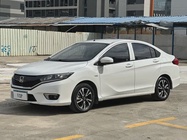 Honda Greiz 2016