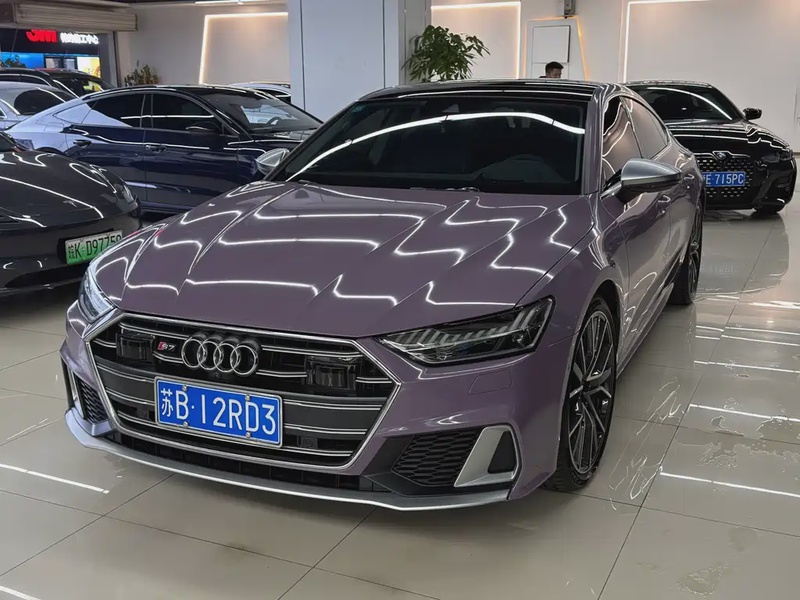 Audi S7
