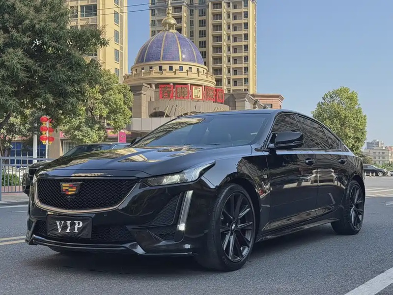 Cadillac CT5