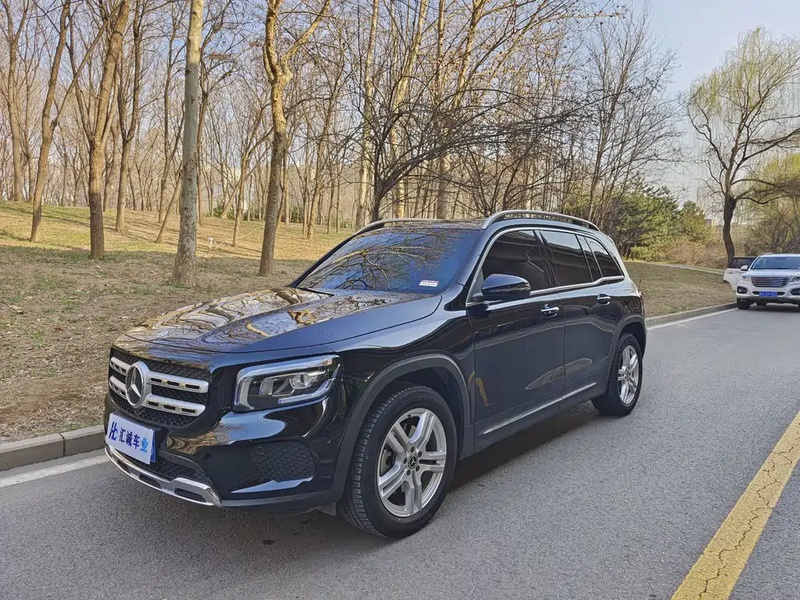 Mercedes-Benz GLB-Class