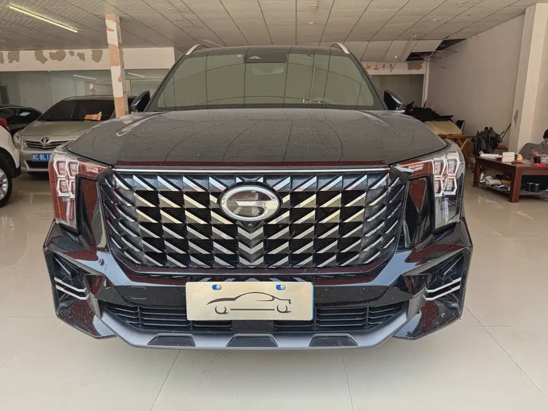 GAC GS8