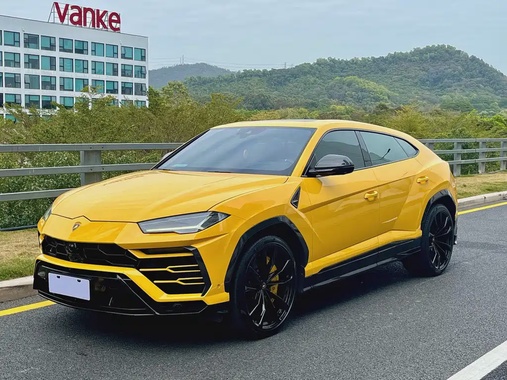 Lamborghini Urus 2021