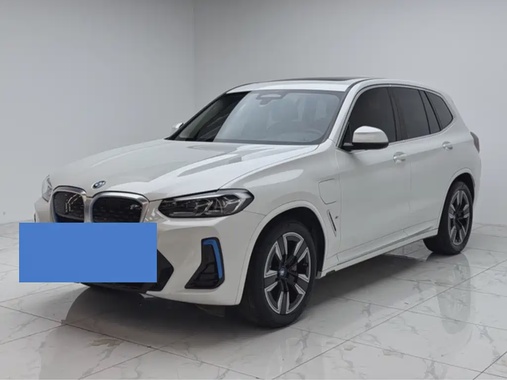 BMW iX3 2022
