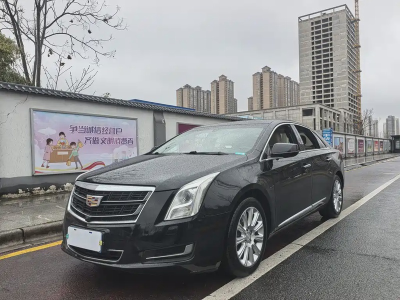 Cadillac XTS