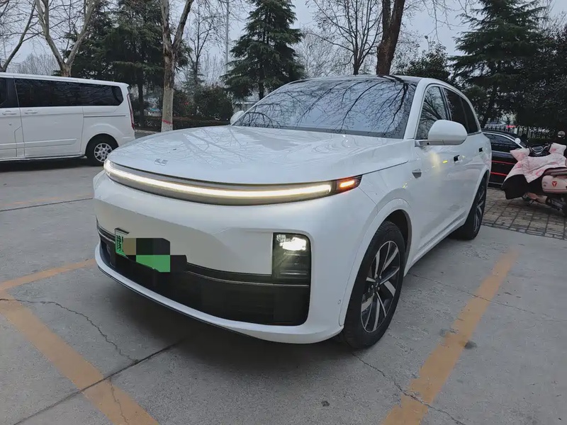 Li Auto L7