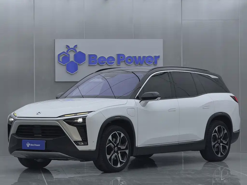 NIO ES8
