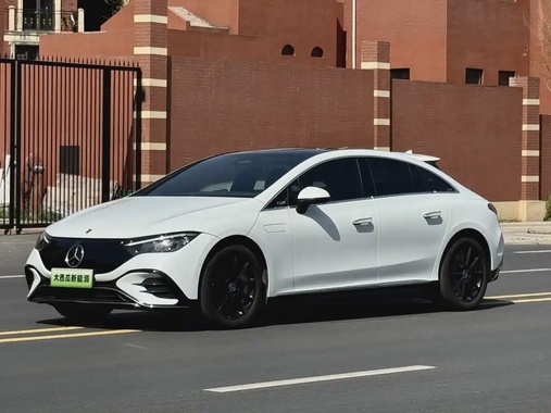 Mercedes-Benz EQE 2024