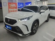 Toyota Crown Kluger 2022