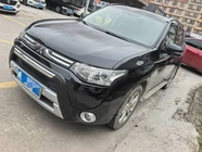Mitsubishi Outlander 2014