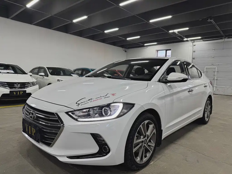 Hyundai Elantra