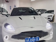 Aston Martin DBX 2024