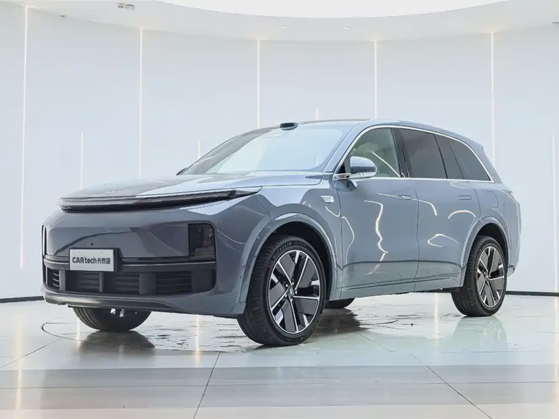Li Auto L8