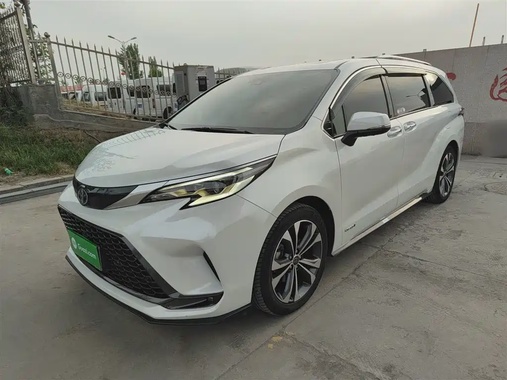 Toyota Granvia 2023