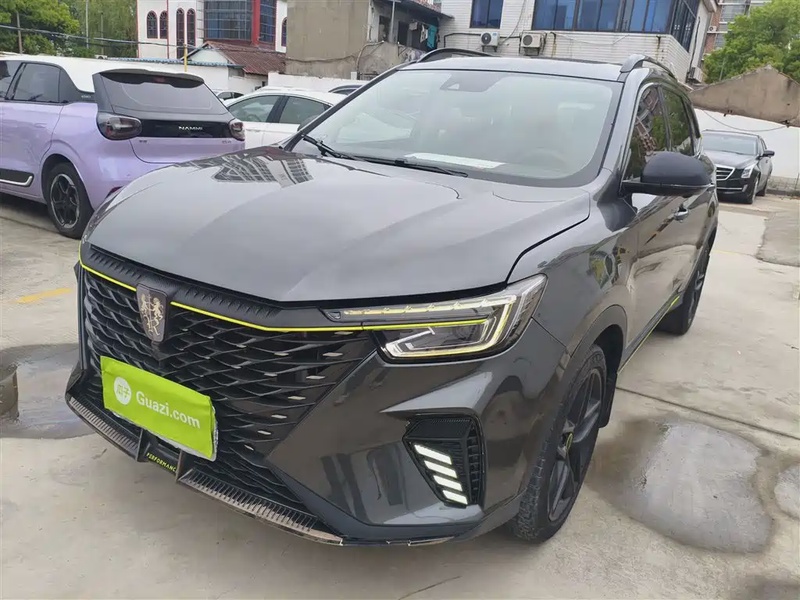Roewe RX5