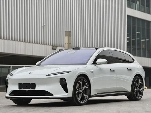 NIO ET5T 2025