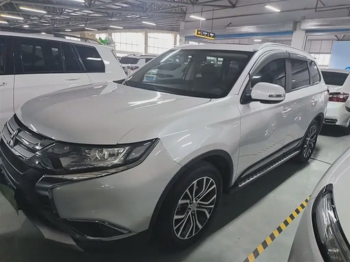 Mitsubishi Outlander 2018