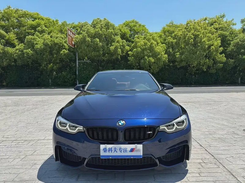 BMW M4