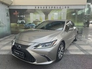 Lexus ES 2021