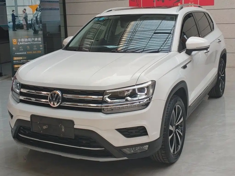 Volkswagen Tharu