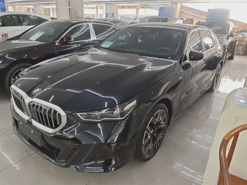 BMW 5 Series 2026