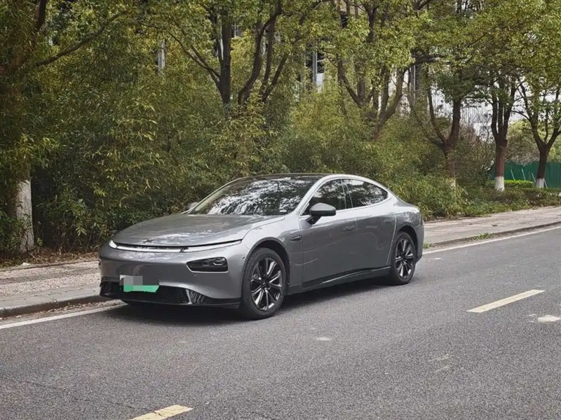 XPeng P7