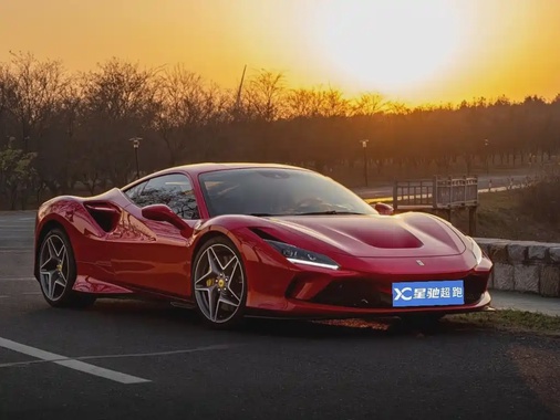 Ferrari F8 2021