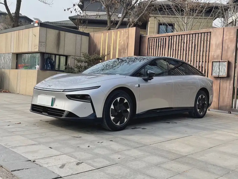 XPeng P7